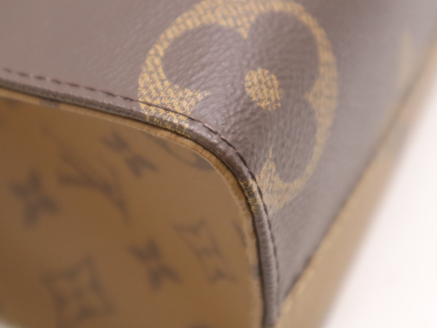 LOUIS VUITTON M46373 Reverse On the Go PM Monogram Giant RFID Verified Handbag