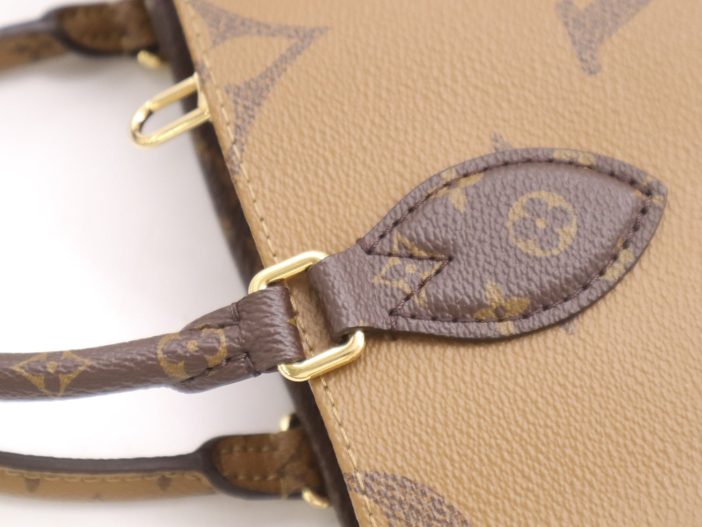 LOUIS VUITTON M46373 Reverse On the Go PM Monogram Giant RFID Verified Handbag
