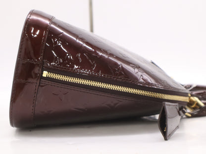 LOUIS VUITTON M91611 Vernis Alma PM Amaranth Handbag with Cadena, 2 Keys, and Cloche