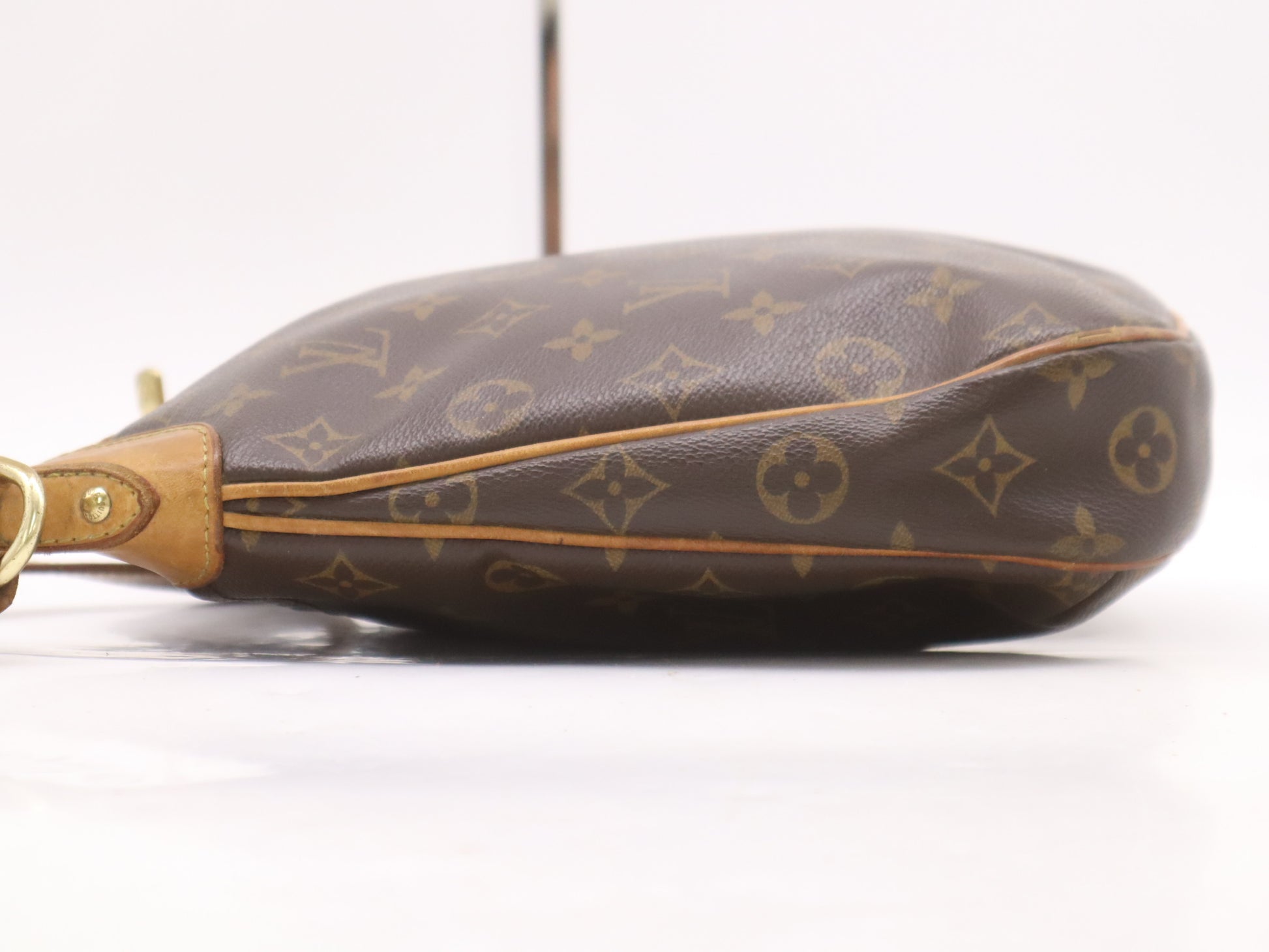 LOUIS VUITTON M56390 Monogram Odeon PM Shoulder Bag