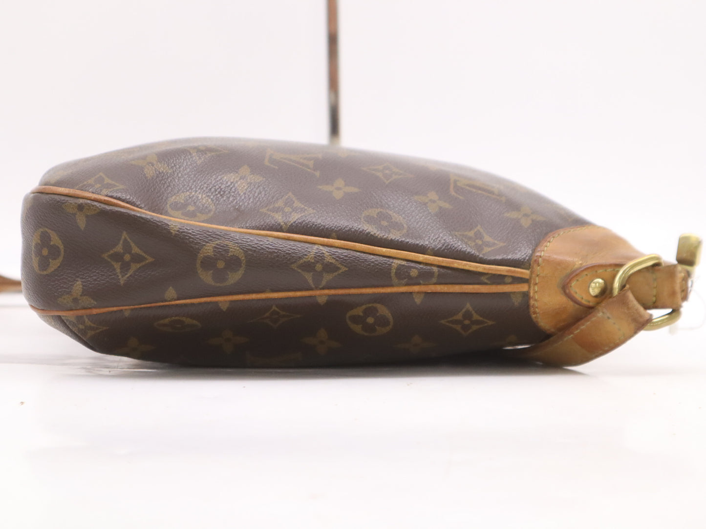 LOUIS VUITTON M56390 Monogram Odeon PM Shoulder Bag