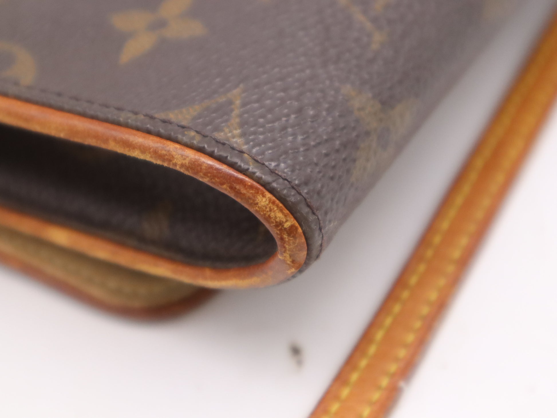 LOUIS VUITTON M51852 Monogram Pochette Twin GM Shoulder Bag