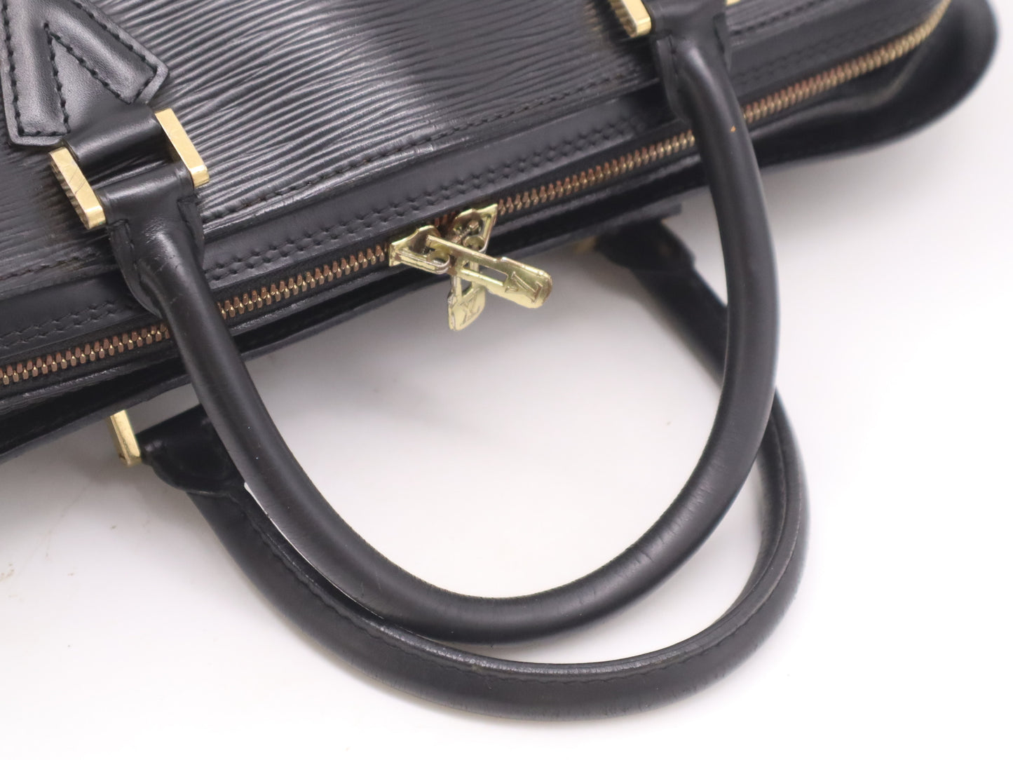 LOUIS VUITTON M54512 Epi Sorbonne Noir Handbag