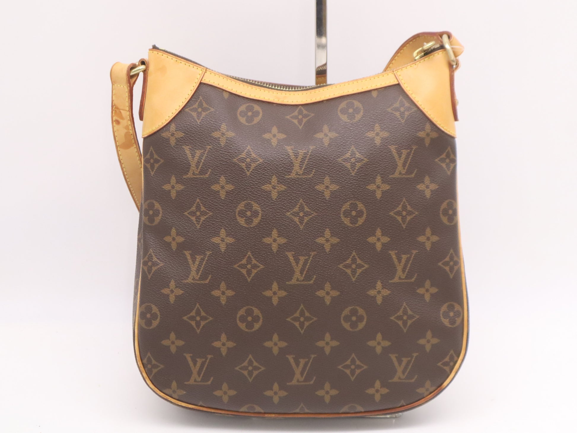 LOUIS VUITTON M56390 Monogram Odeon PM Shoulder Bag