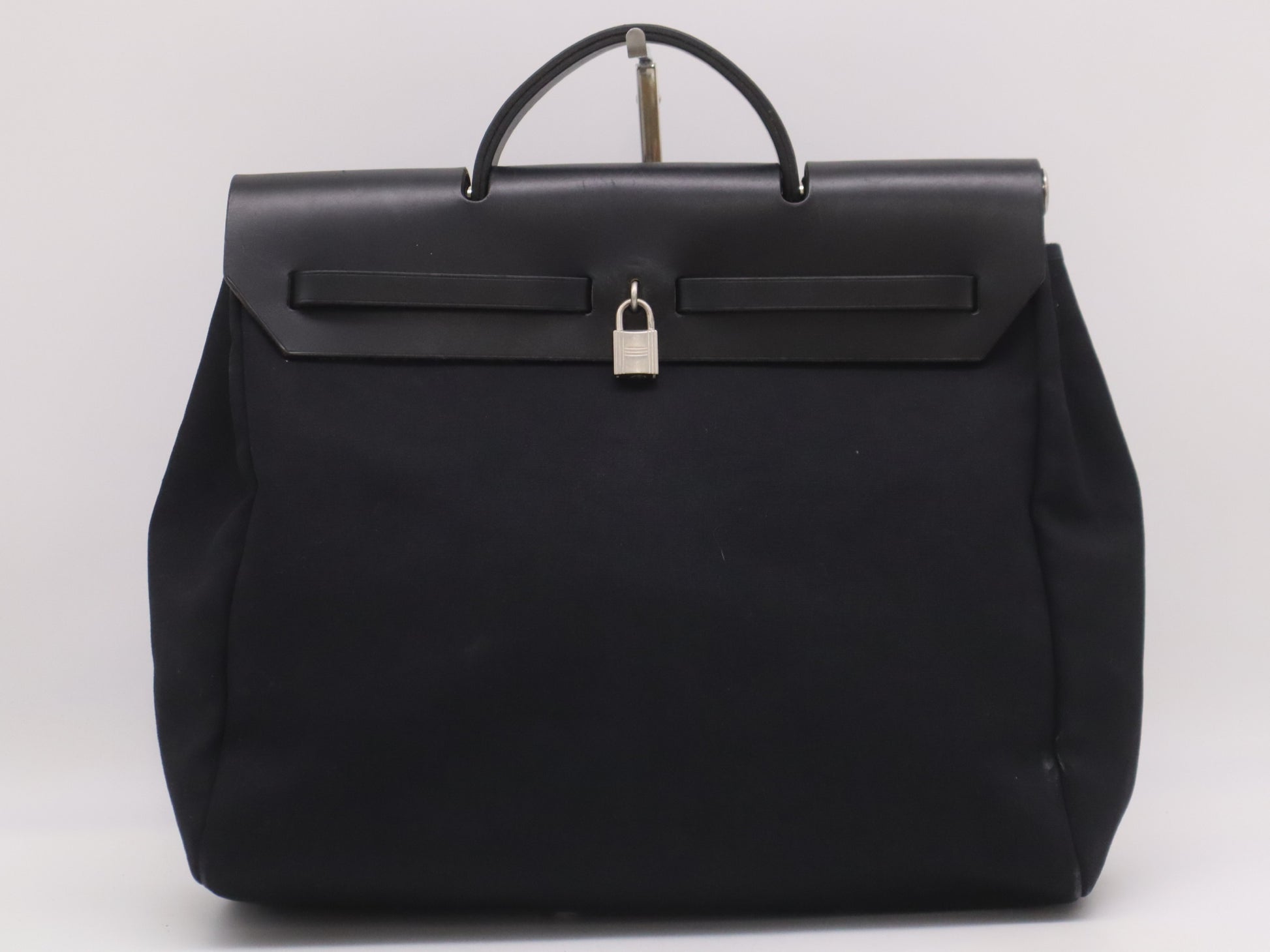 HERMES Toile Officier x Leather Air Bag MM □C Stamp 1999 Black Handbag with Padlock Strap