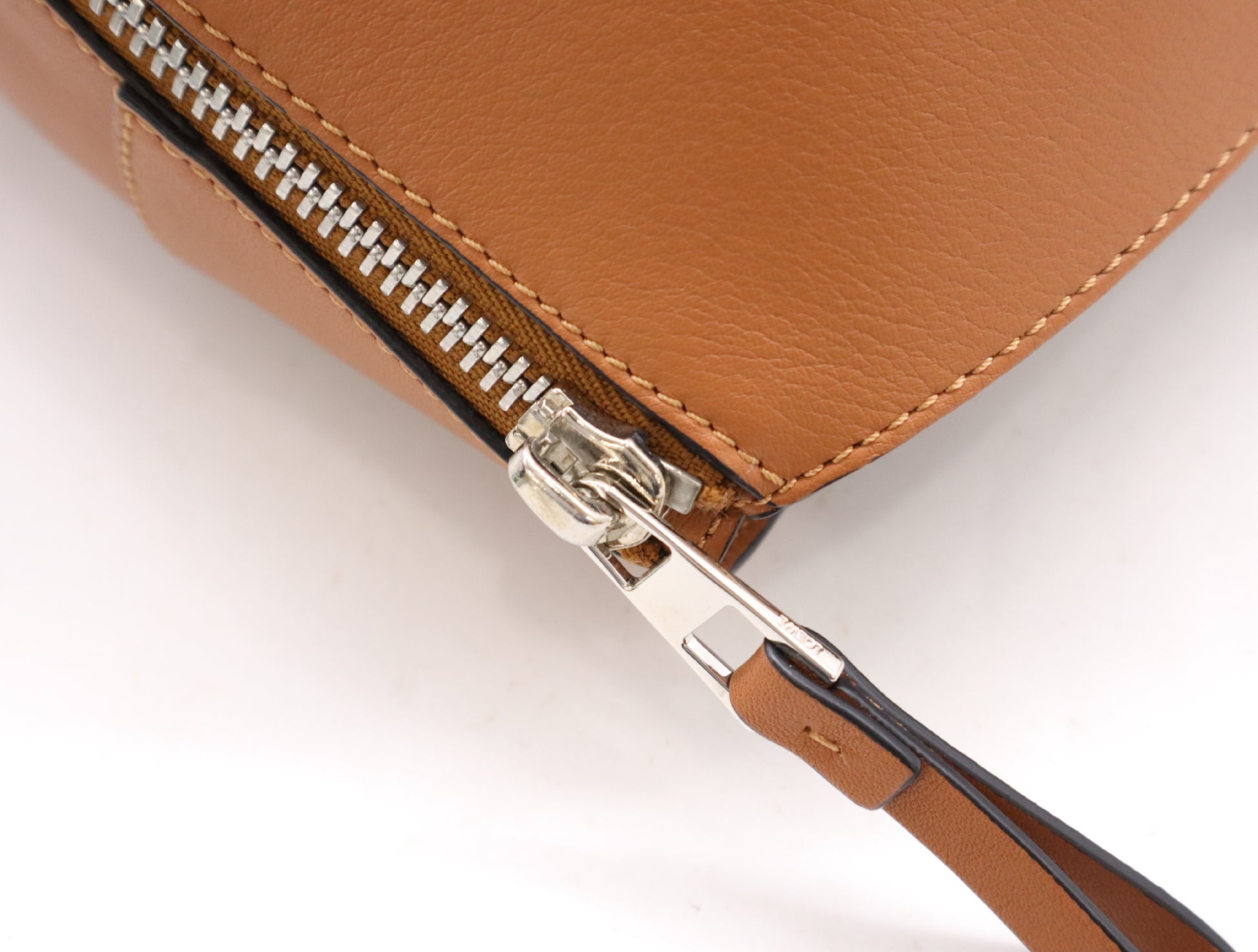 LOEWE Hammock Medium 2-Way Shoulder Bag in Brown Calfskin Leather with Dust Bag