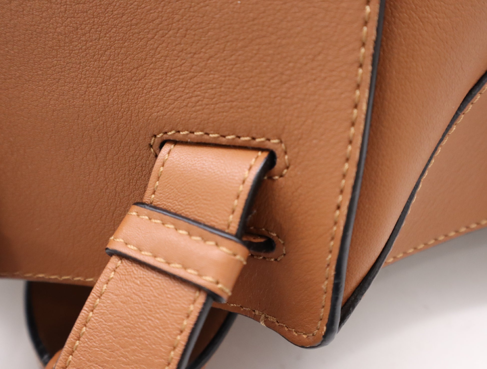 LOEWE Hammock Medium 2-Way Shoulder Bag in Brown Calfskin Leather with Dust Bag