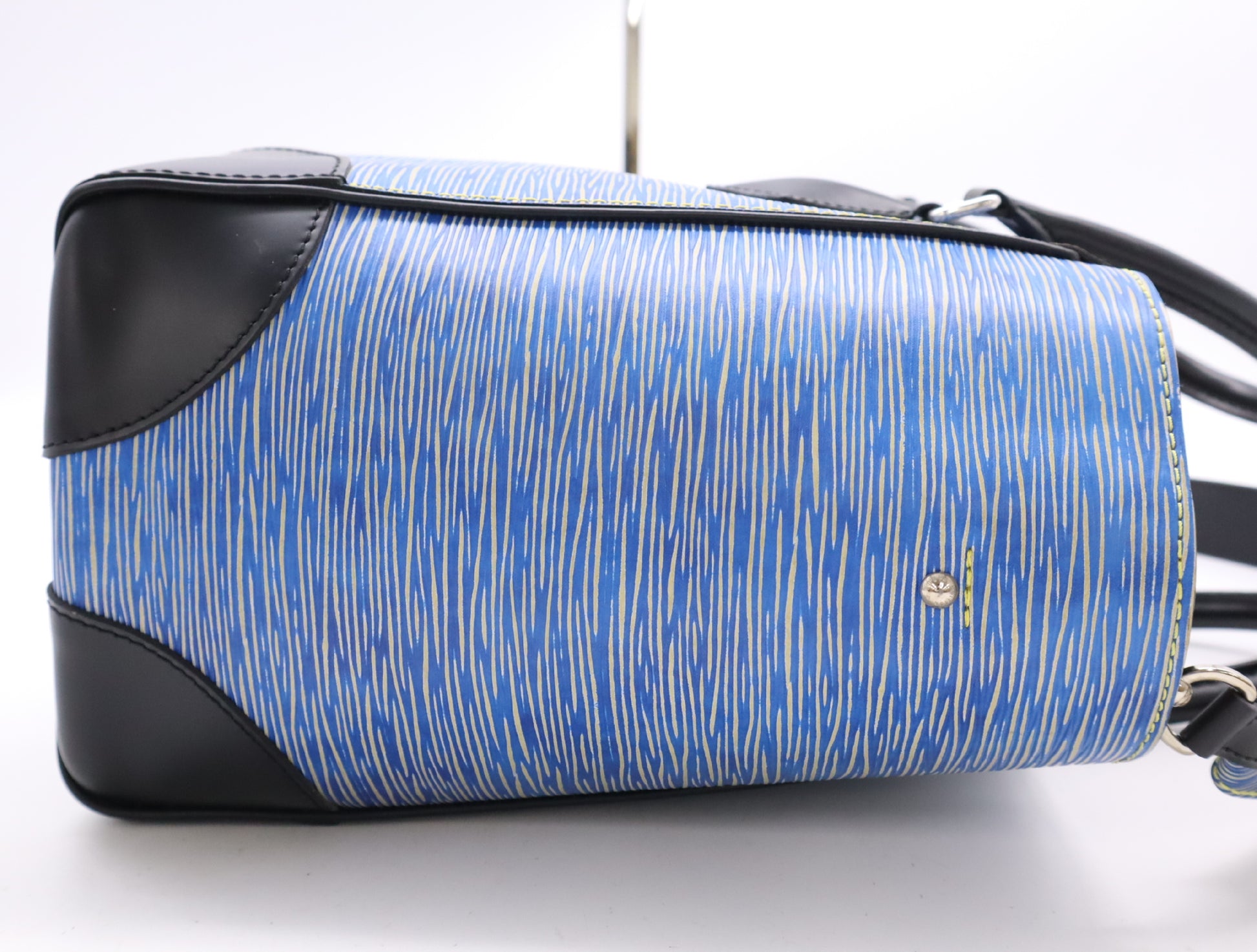 LOUIS VUITTON M56025 Epi Denim Phoenix MM Blue Tote Bag