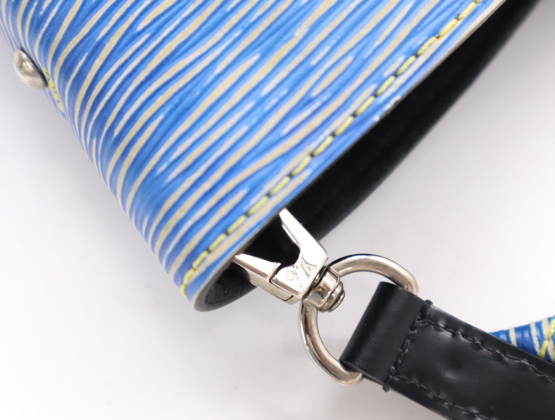 LOUIS VUITTON M56025 Epi Denim Phoenix MM Blue Tote Bag