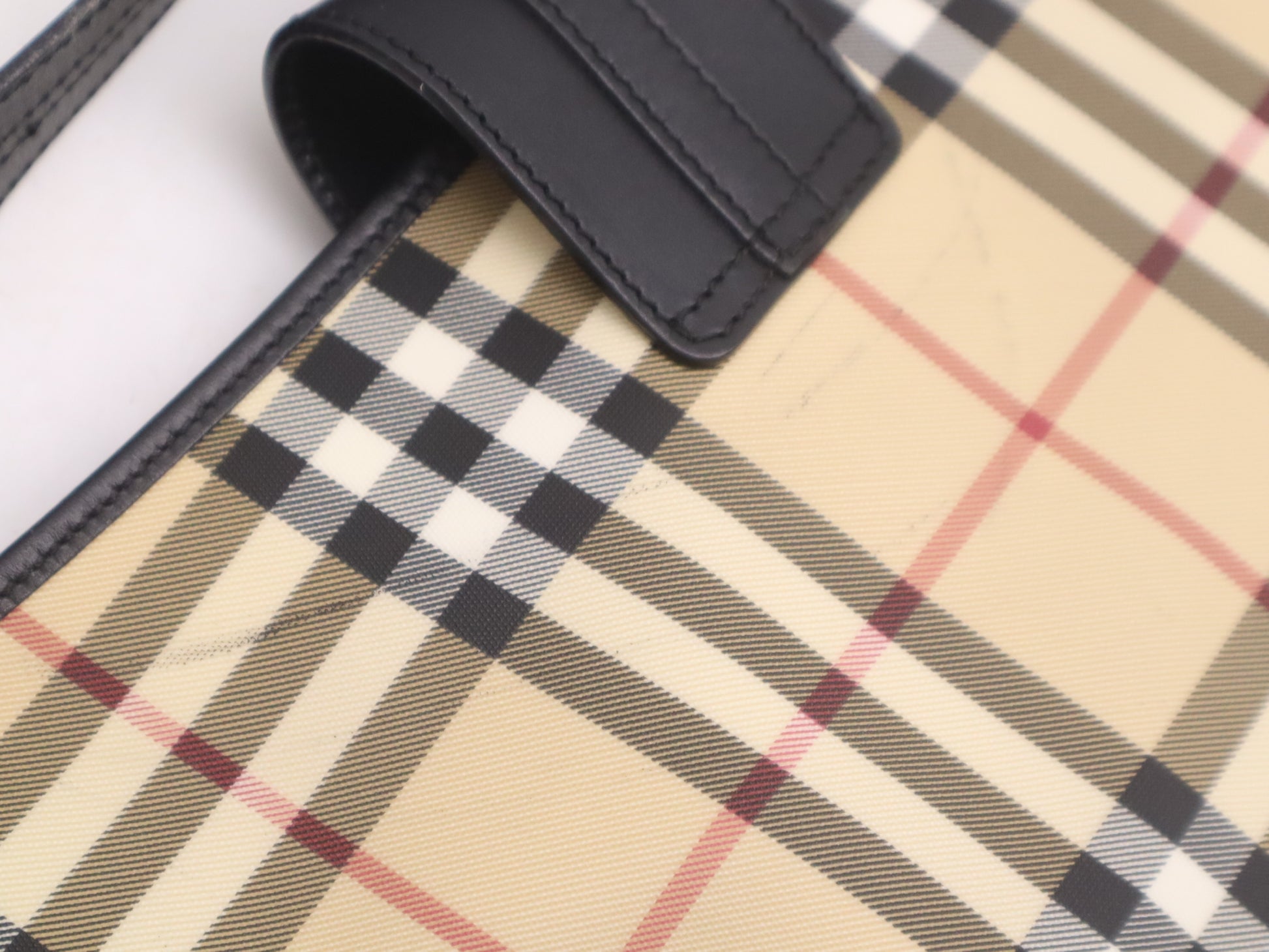 BURBERRY PVC x Leather Nova Check Beige Brown Shoulder Bag