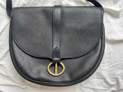 Dior Honeycomb Trotter Shoulder Bag in Black