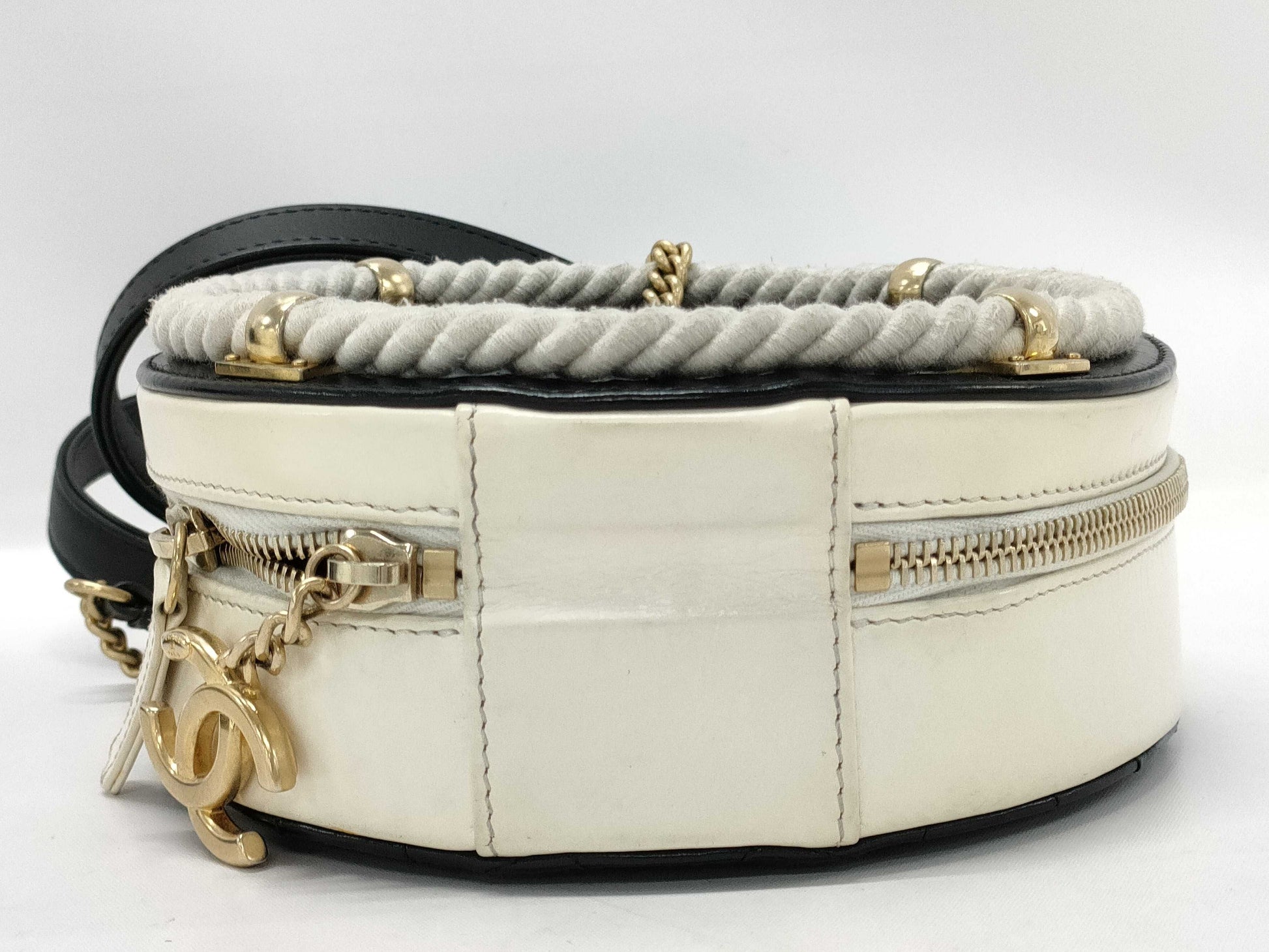 CHANEL 2-Way Chain Bag Round 27 Series Shoulder Bag
