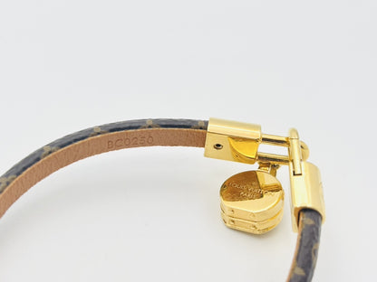 LOUIS VUITTON M6442E LV Tribute Bracelet 19 Bracelet/Bangle