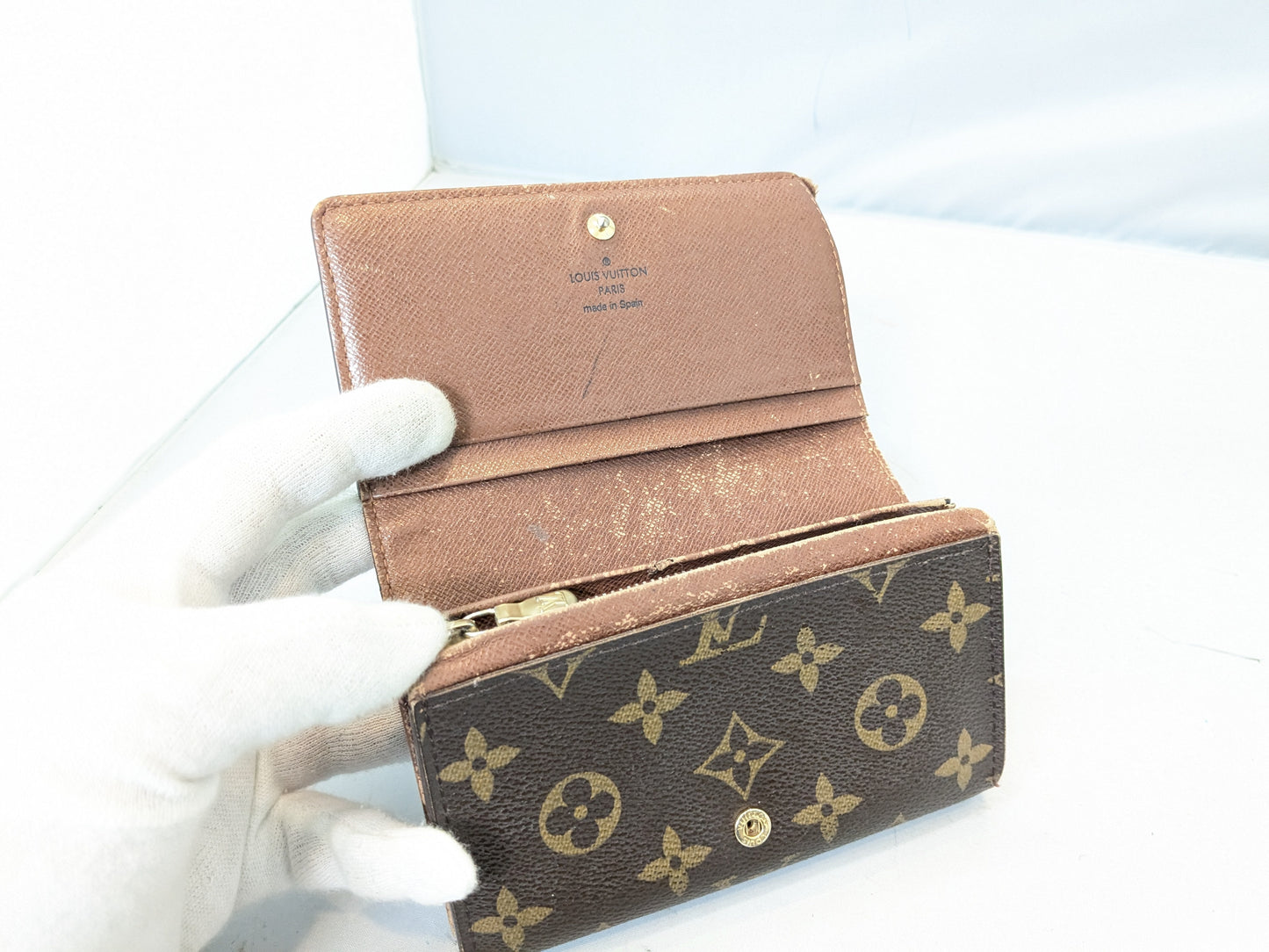 LOUIS VUITTON LV Monogram Tresor Wallet