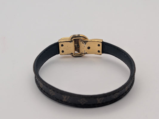 LOUIS VUITTON Brassle Fasten Your LV Bracelet, approximately 17cm wrist circumference