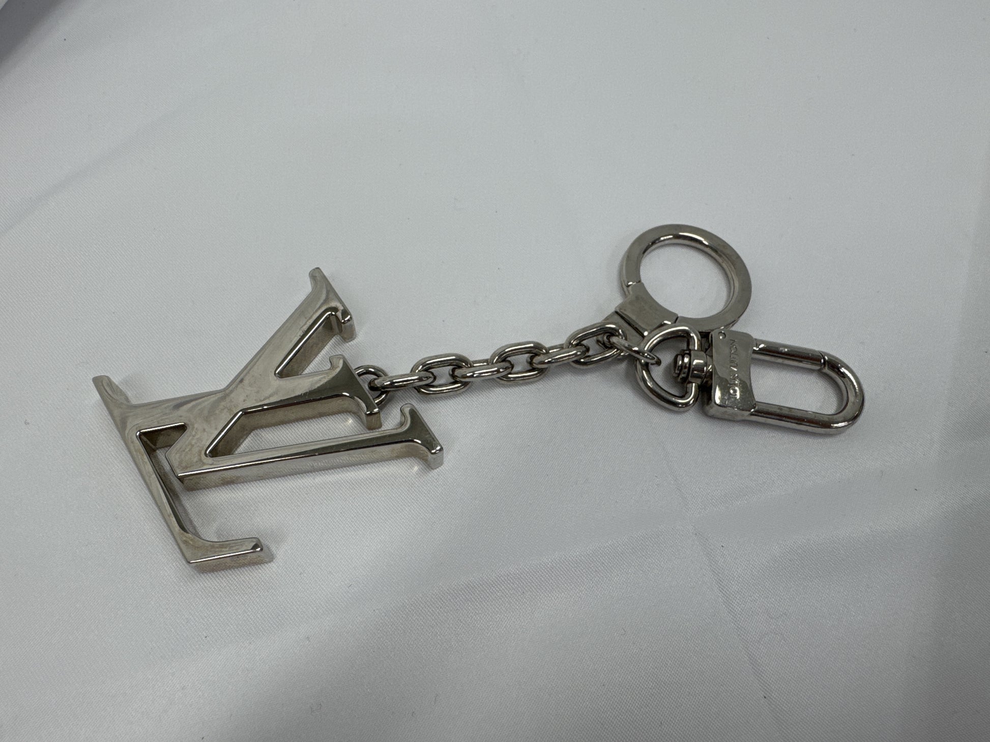 LOUIS VUITTON Porte-Clés Initial LV Key Case/Key Holder