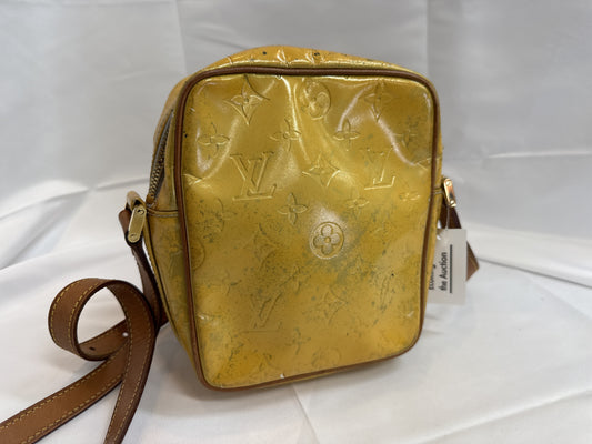LOUIS VUITTON Vernis Worcester Shoulder Bag