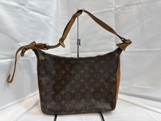 LOUIS VUITTON Monogram Boulogne 30 Shoulder Bag