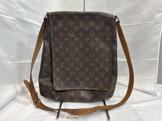 LOUIS VUITTON Monogram Musette Shoulder Bag