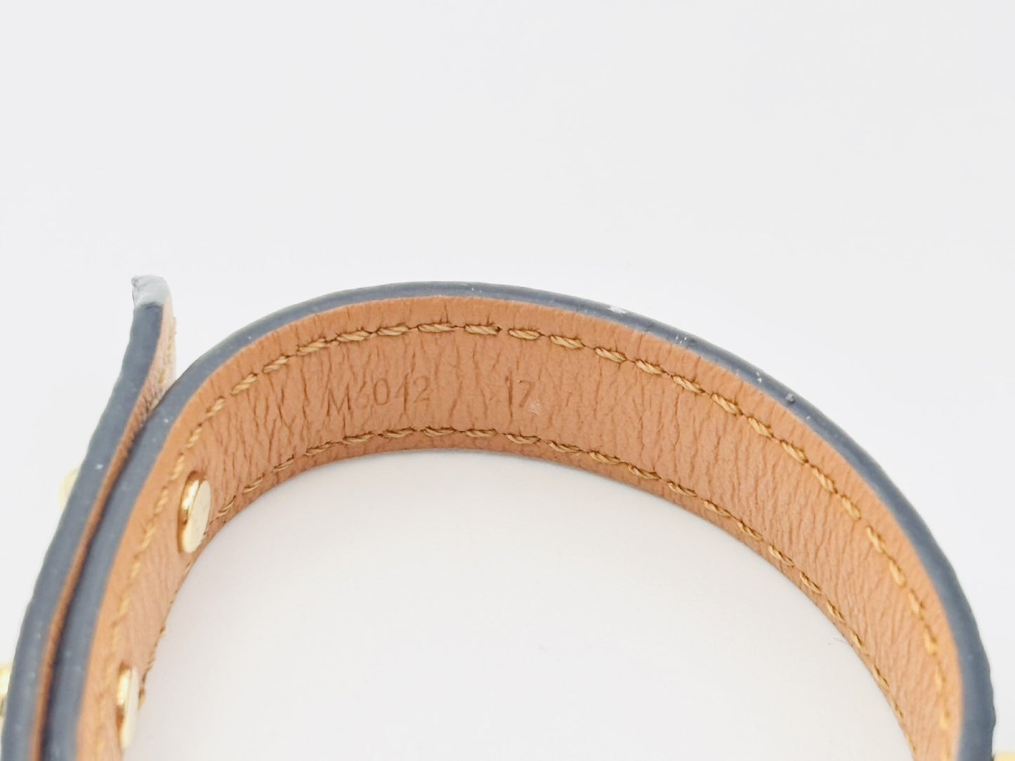 LOUIS VUITTON M6042 Essential V Leather Bracelet, Size 17, Brown Monogram