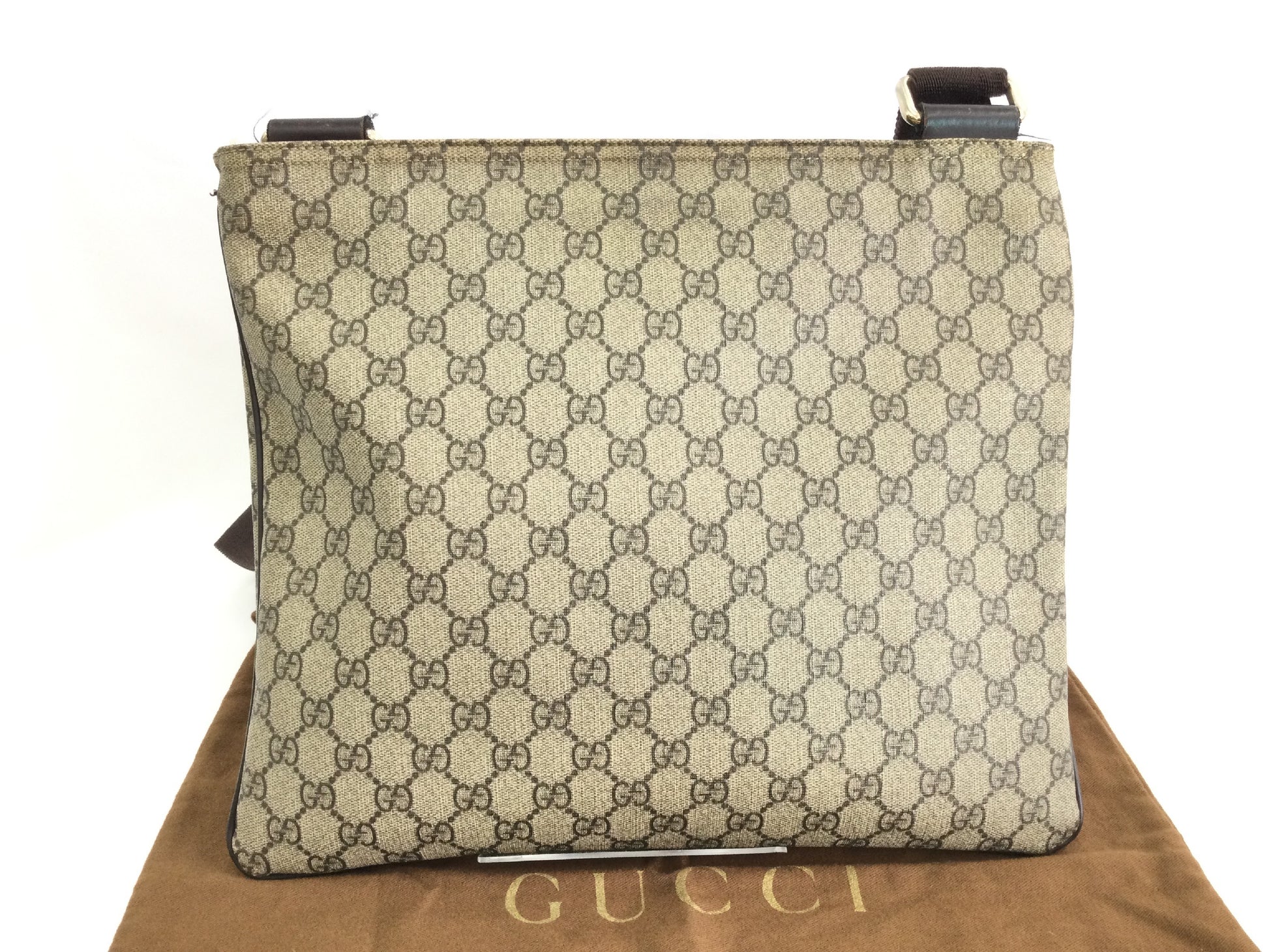 GUCCI GG Supreme Shoulder Bag