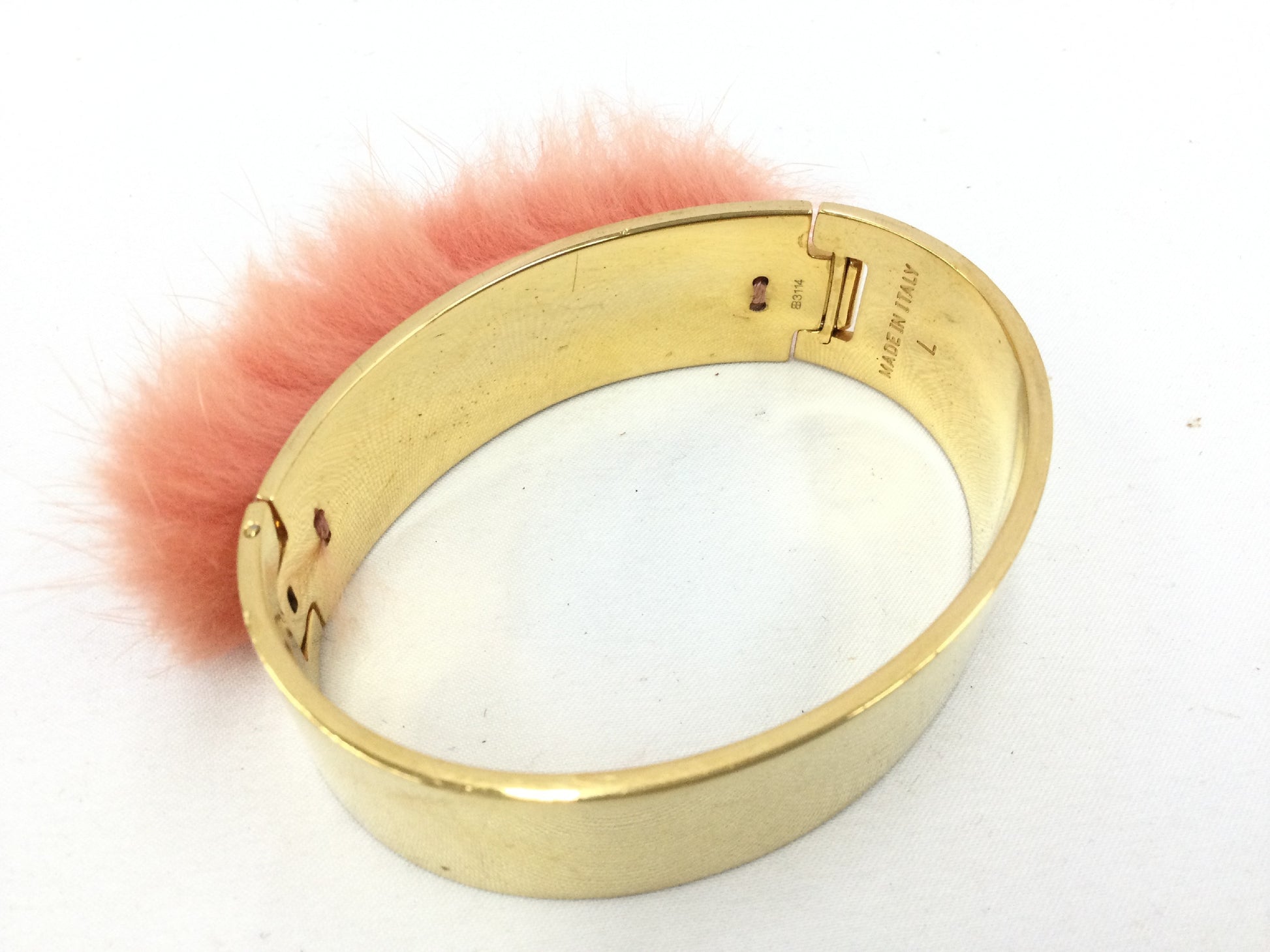 FENDI Fur Bangle L Pink x Gold Bracelet/Bangle