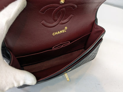 CHANEL Lamb Matelasse 25 1771268 Seal Guarantee Shoulder Bag