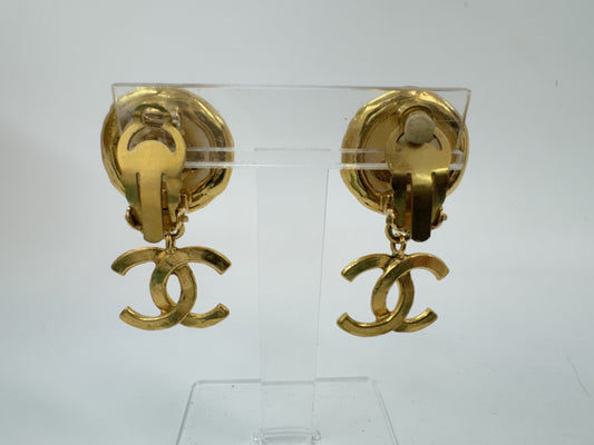 CHANEL Coco Pearl Gold Earrings with Rice 95P