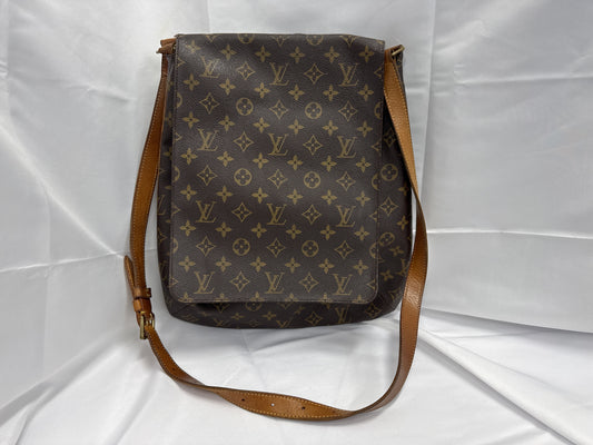 LOUIS VUITTON Musette Shoulder Bag