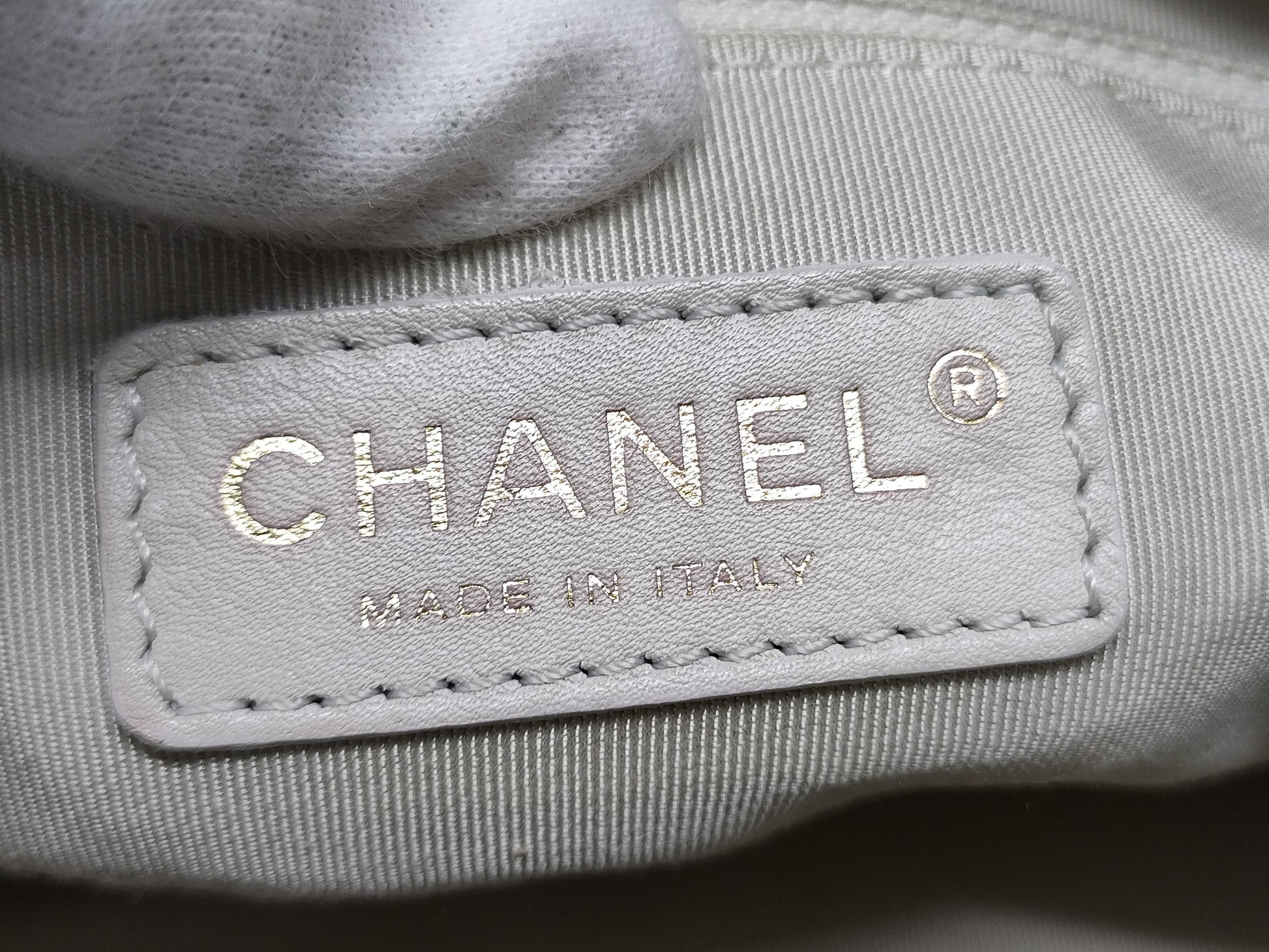 CHANEL Matelasse Chain Shoulder Bag