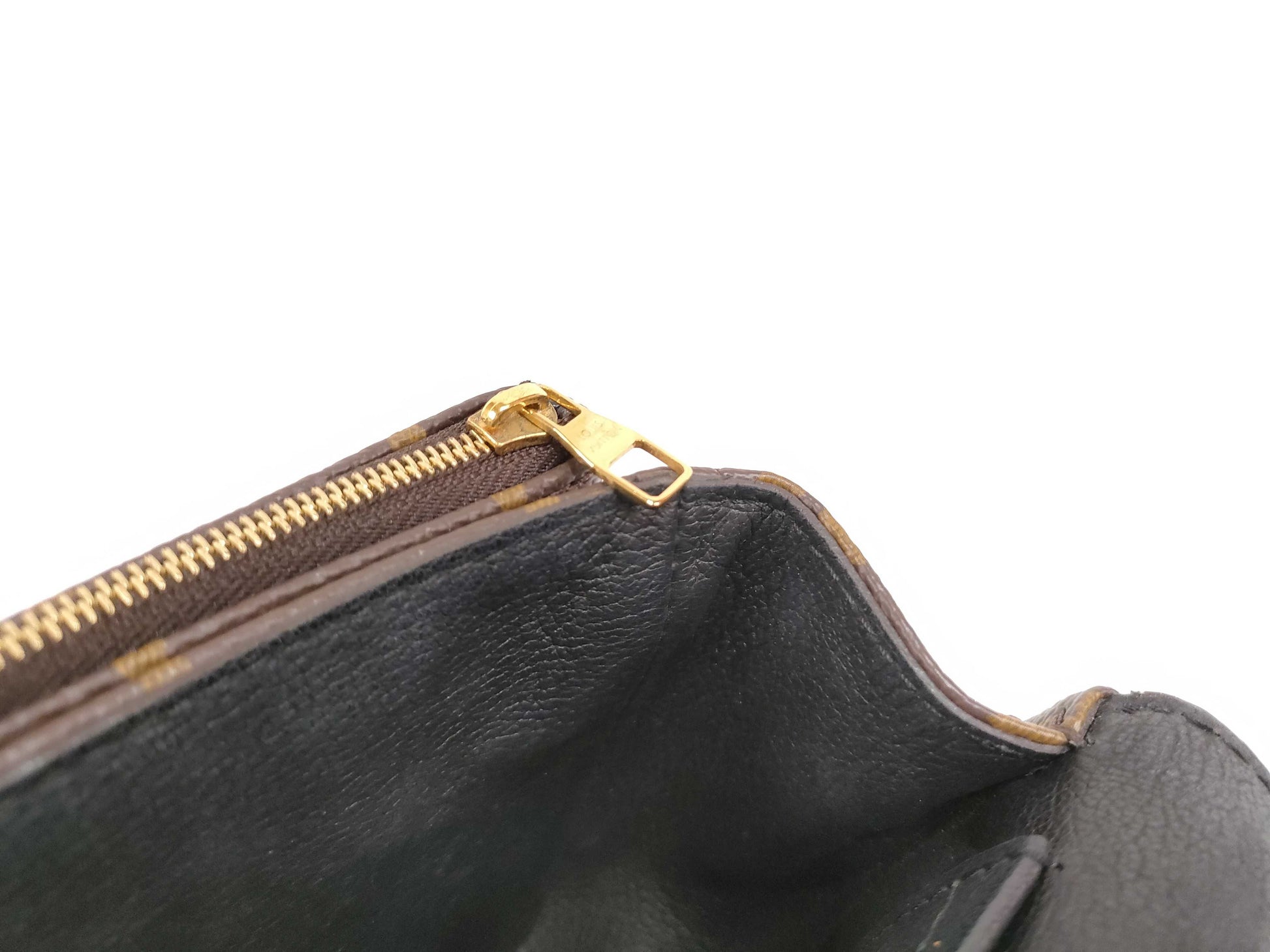 LOUIS VUITTON M 46126 Monogram LOUIS VUITTON Marceau Shoulder Bag M46126 Shoulder Bag