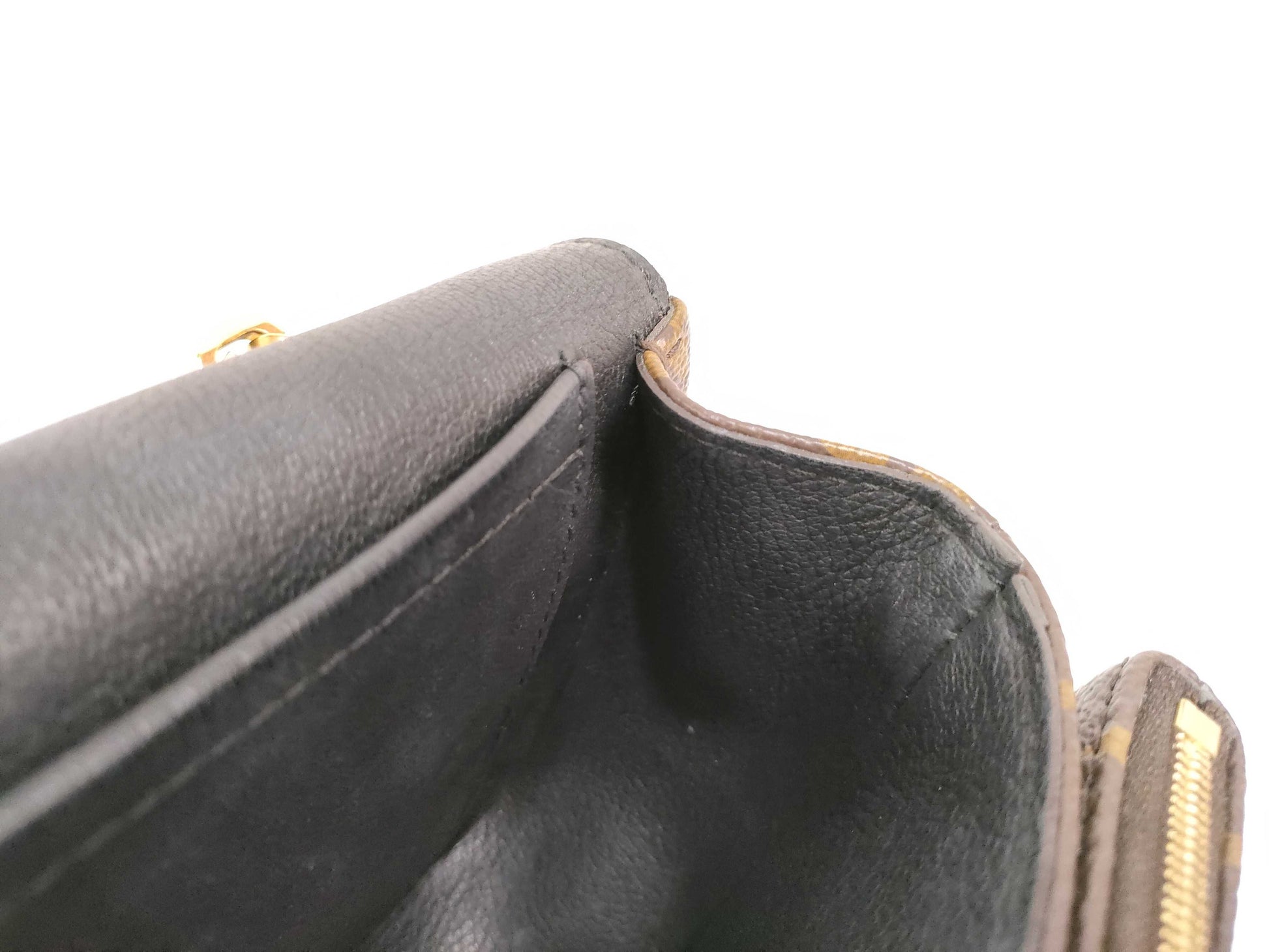 LOUIS VUITTON M 46126 Monogram LOUIS VUITTON Marceau Shoulder Bag M46126 Shoulder Bag