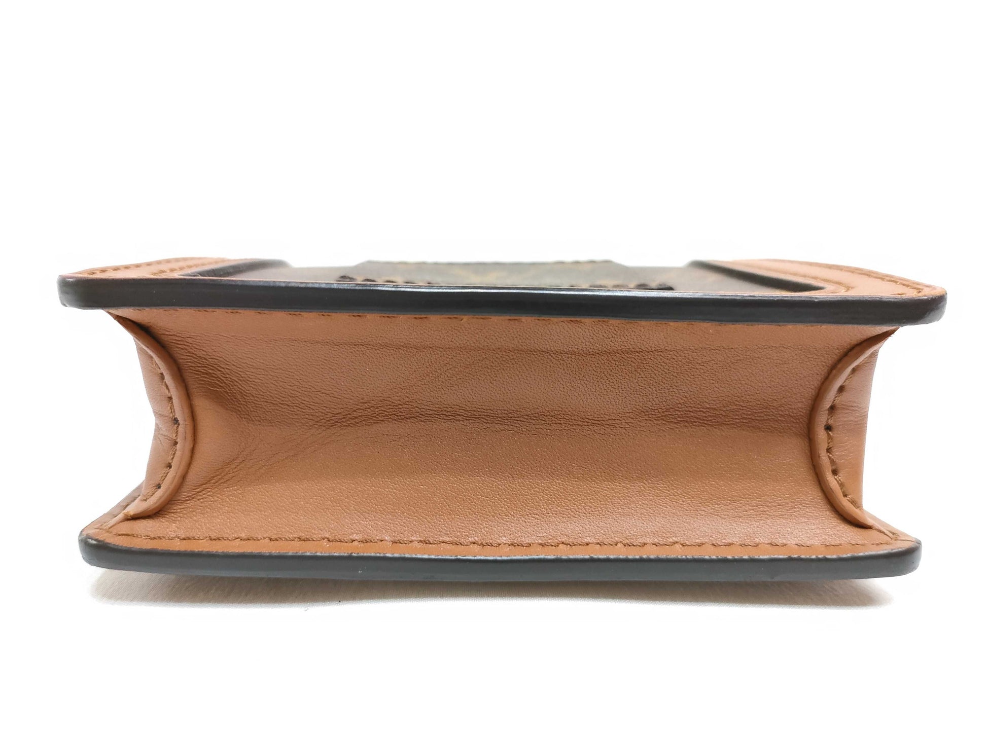 LOUIS VUITTON M 68621 Monogram LOUIS VUITTON Bum Bag Dauphine BB M68621 Waist Bag