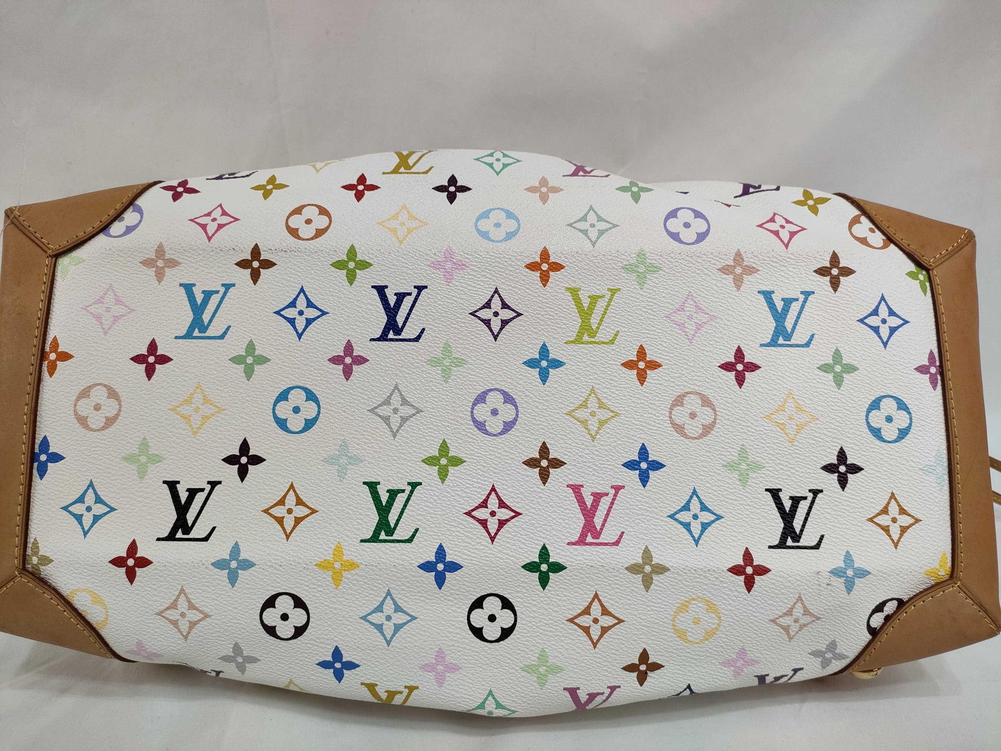 LOUIS VUITTON M 40123 Monogram Multicolore LOUIS VUITTON Multicolore Ursula Shoulder Bag in Bron White M40123 Handbag