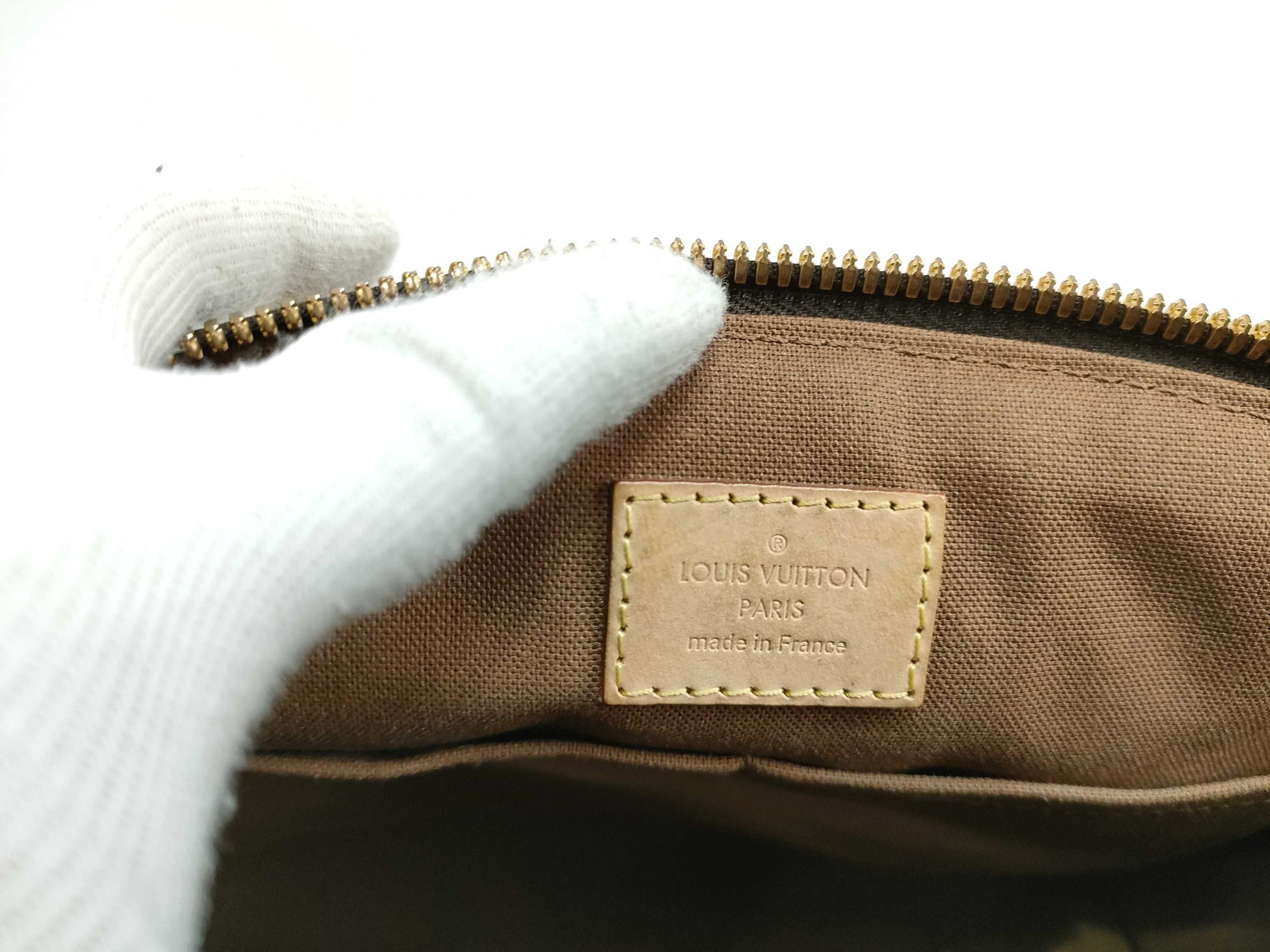 LOUIS VUITTON M 40143 Monogram LOUIS VUITTON Tivoli PM Monogram Handbag M40143 Handbag