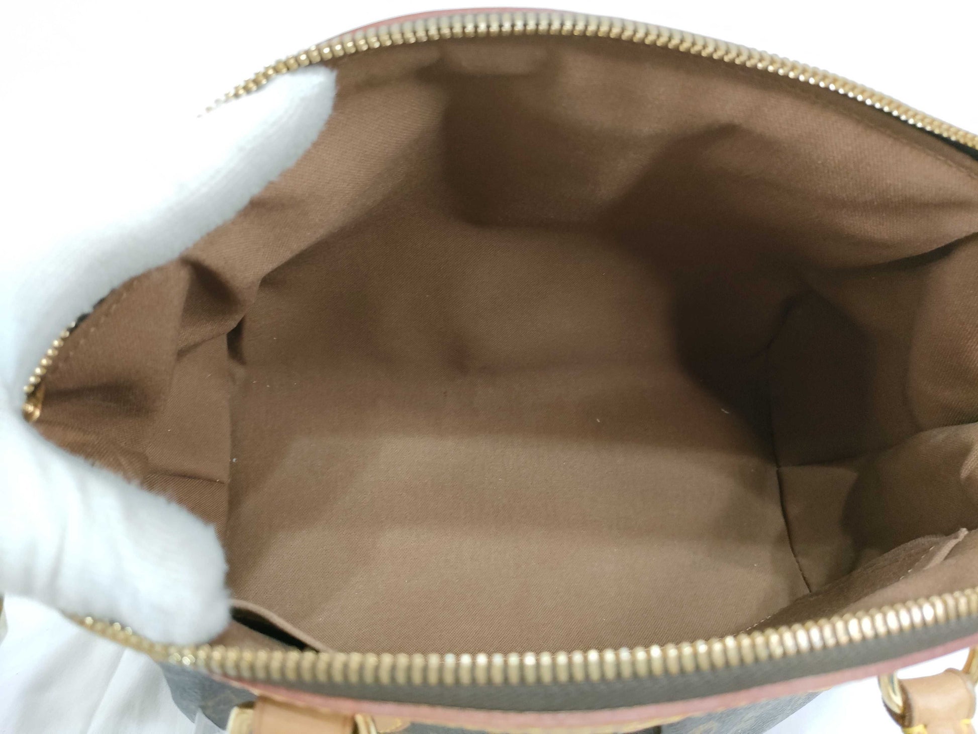 LOUIS VUITTON M 40143 Monogram LOUIS VUITTON Tivoli PM Monogram Handbag M40143 Handbag