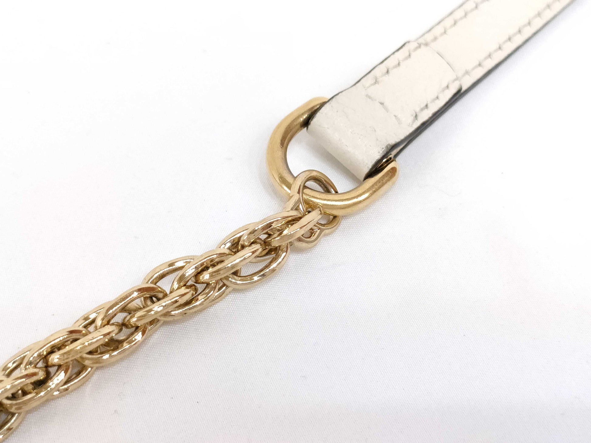 GUCCI Ophidia Mini Round Chain Shoulder Bag