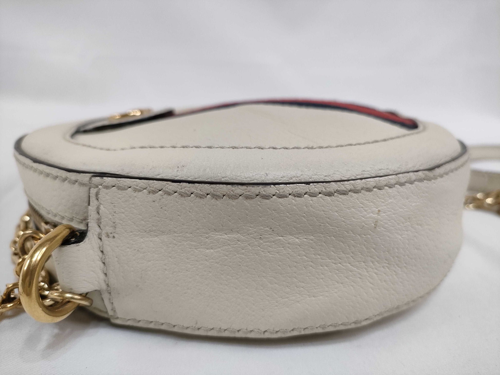 GUCCI Ophidia Mini Round Chain Shoulder Bag