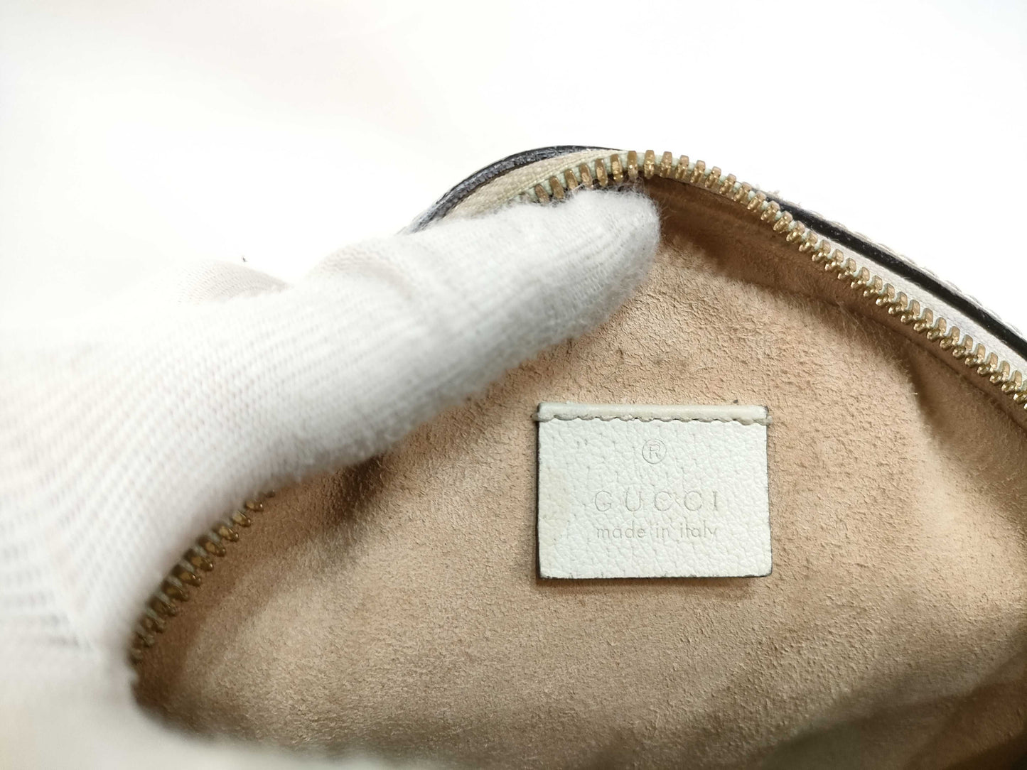 GUCCI Ophidia Mini Round Chain Shoulder Bag