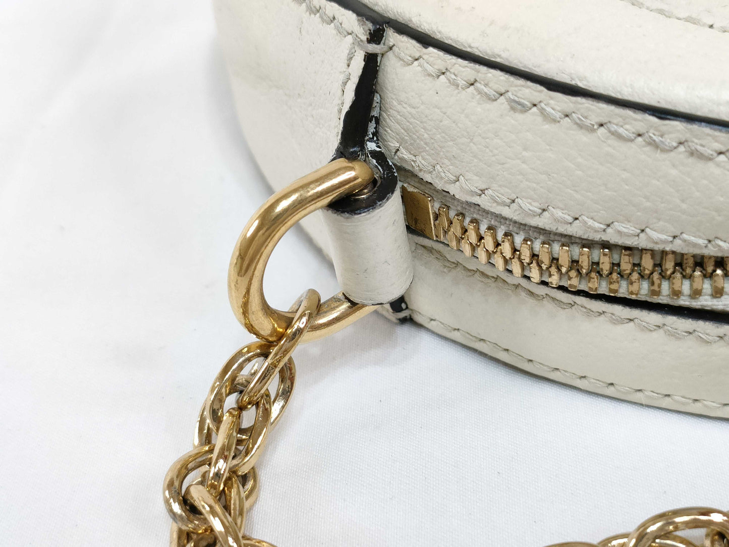 GUCCI Ophidia Mini Round Chain Shoulder Bag