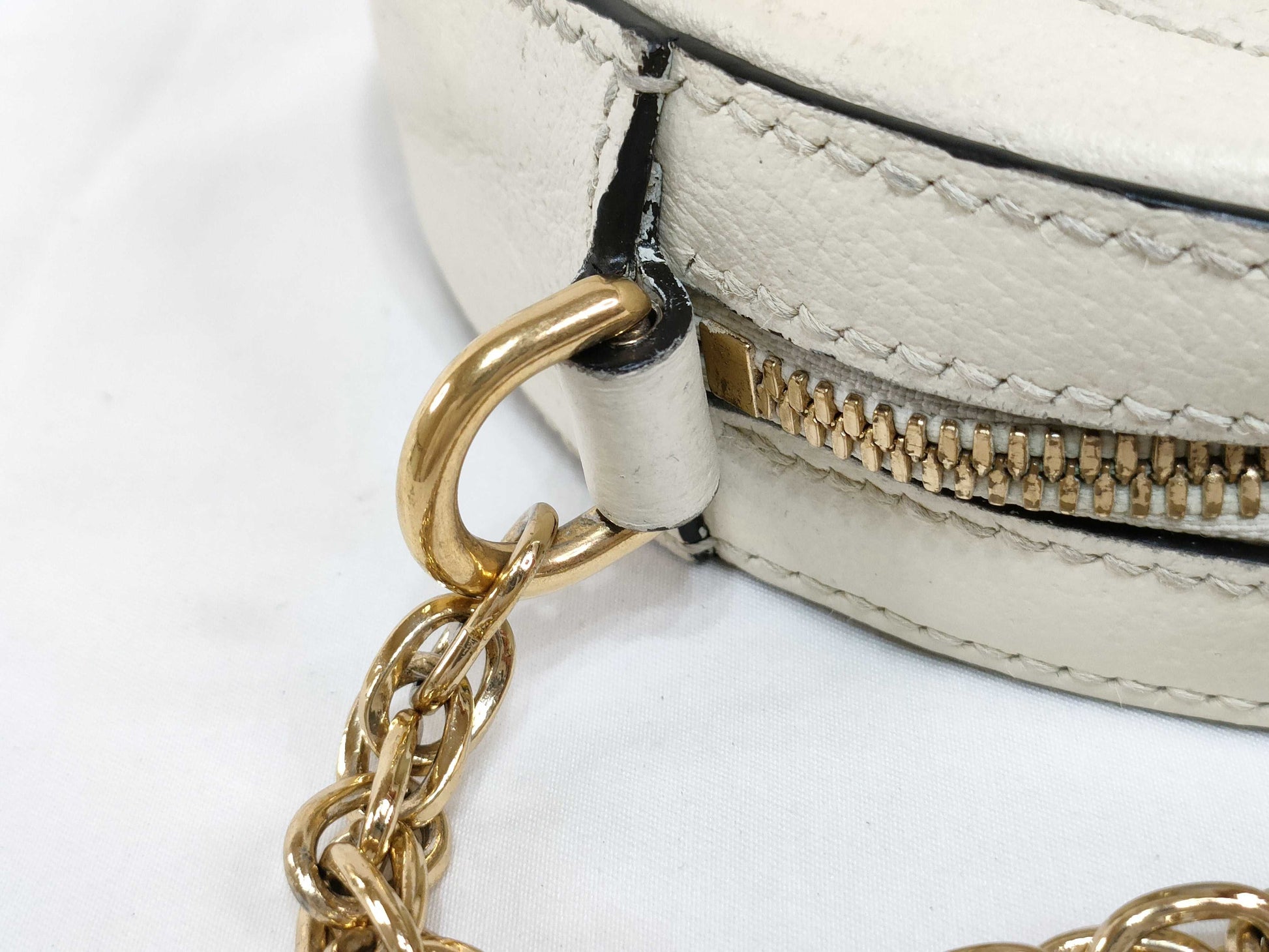 GUCCI Ophidia Mini Round Chain Shoulder Bag