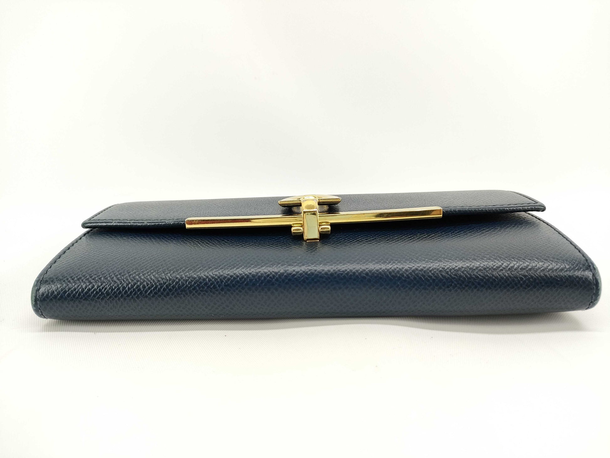 Salvatore Ferragamo Gancini wallet wallet