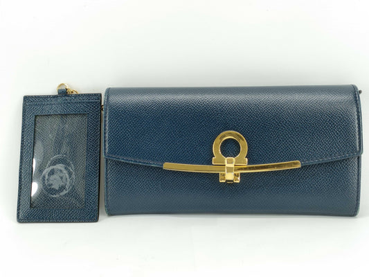 Salvatore Ferragamo Gancini wallet wallet