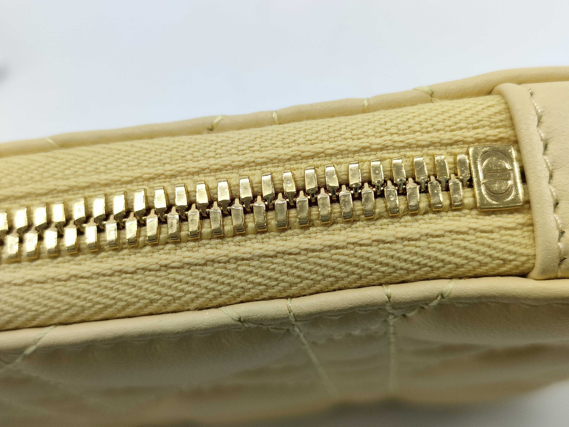 Dior unused chain shoulder bag