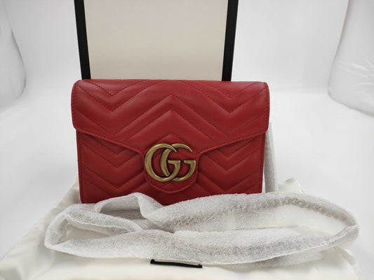 GUCCI Marmont Shoulder Bag