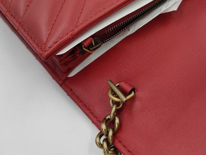 GUCCI Marmont Shoulder Bag