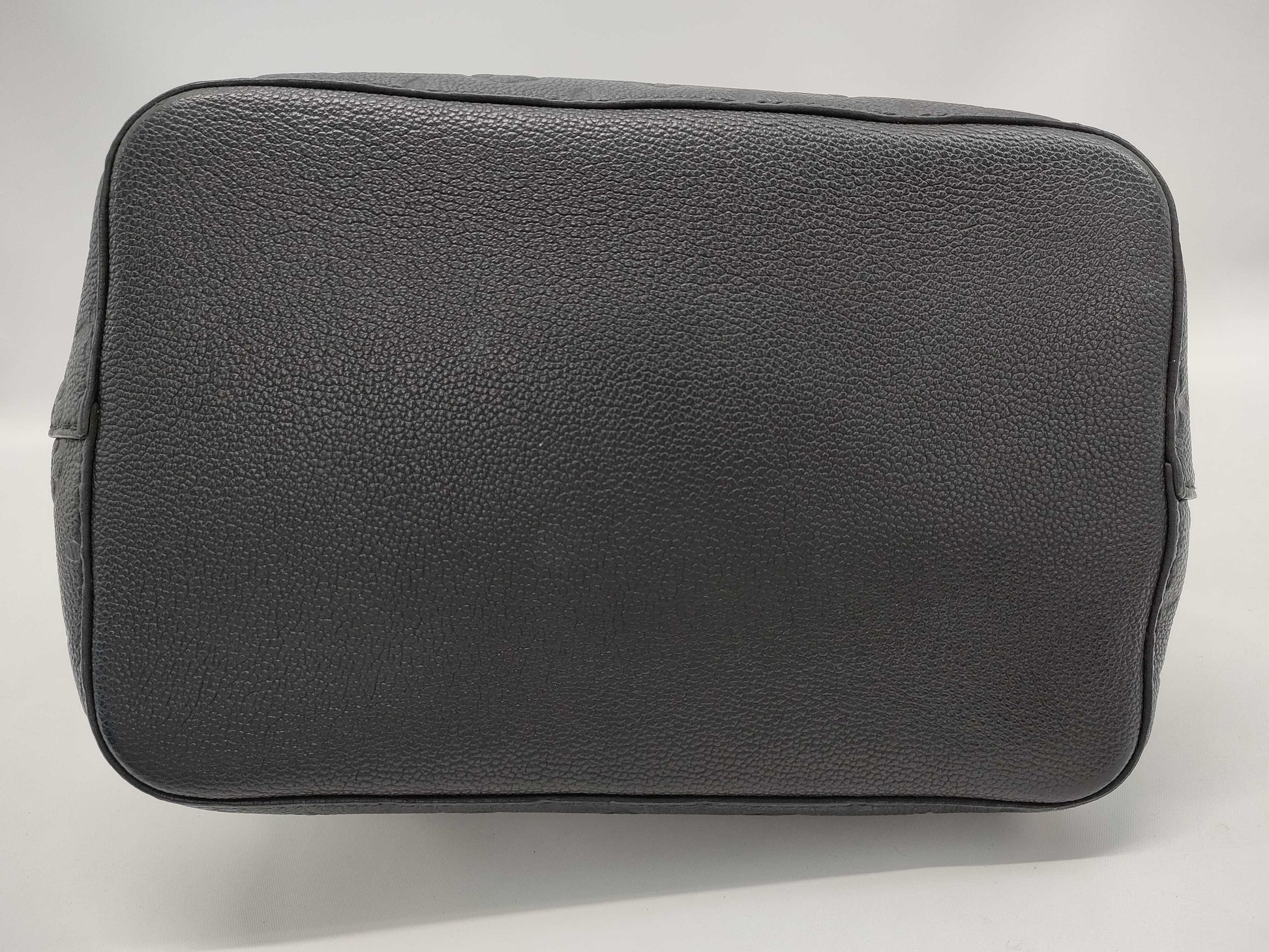 LOUIS VUITTON Monogram Empreinte M45256 NeoNoe Handbag RFID Bag