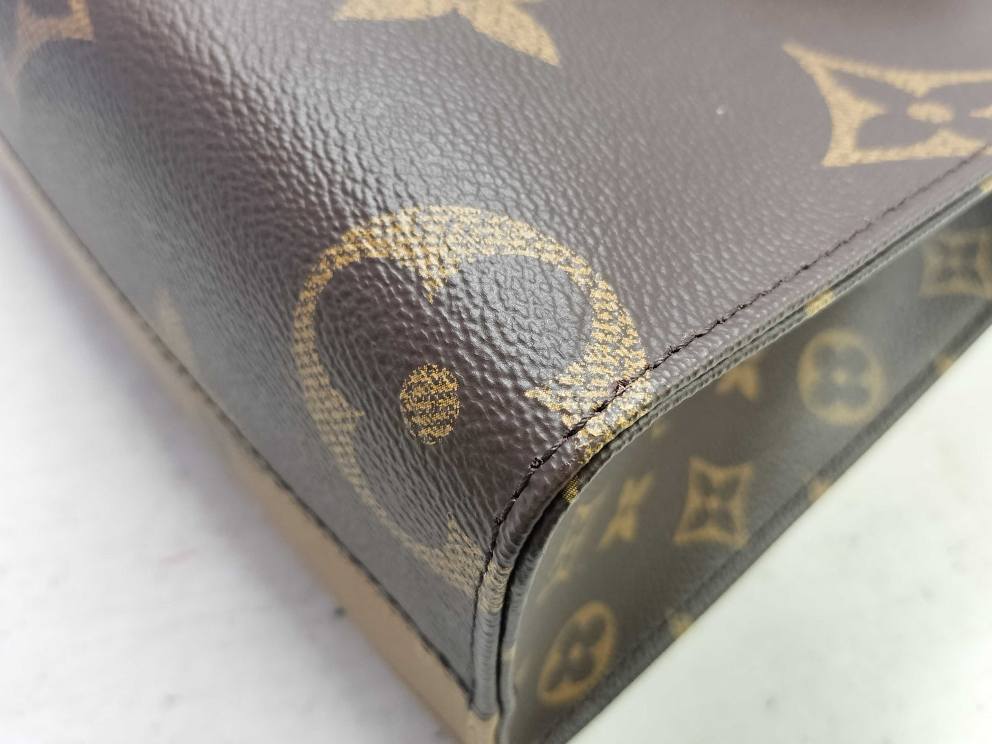 LOUIS VUITTON On the Go PM M46373 Handbag