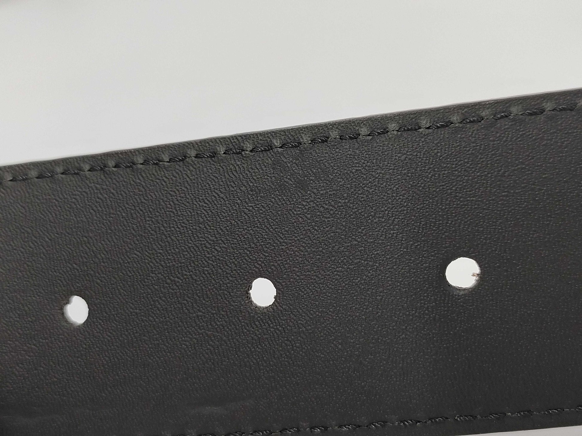 LOUIS VUITTON Santur LV Initial M6876 Belt