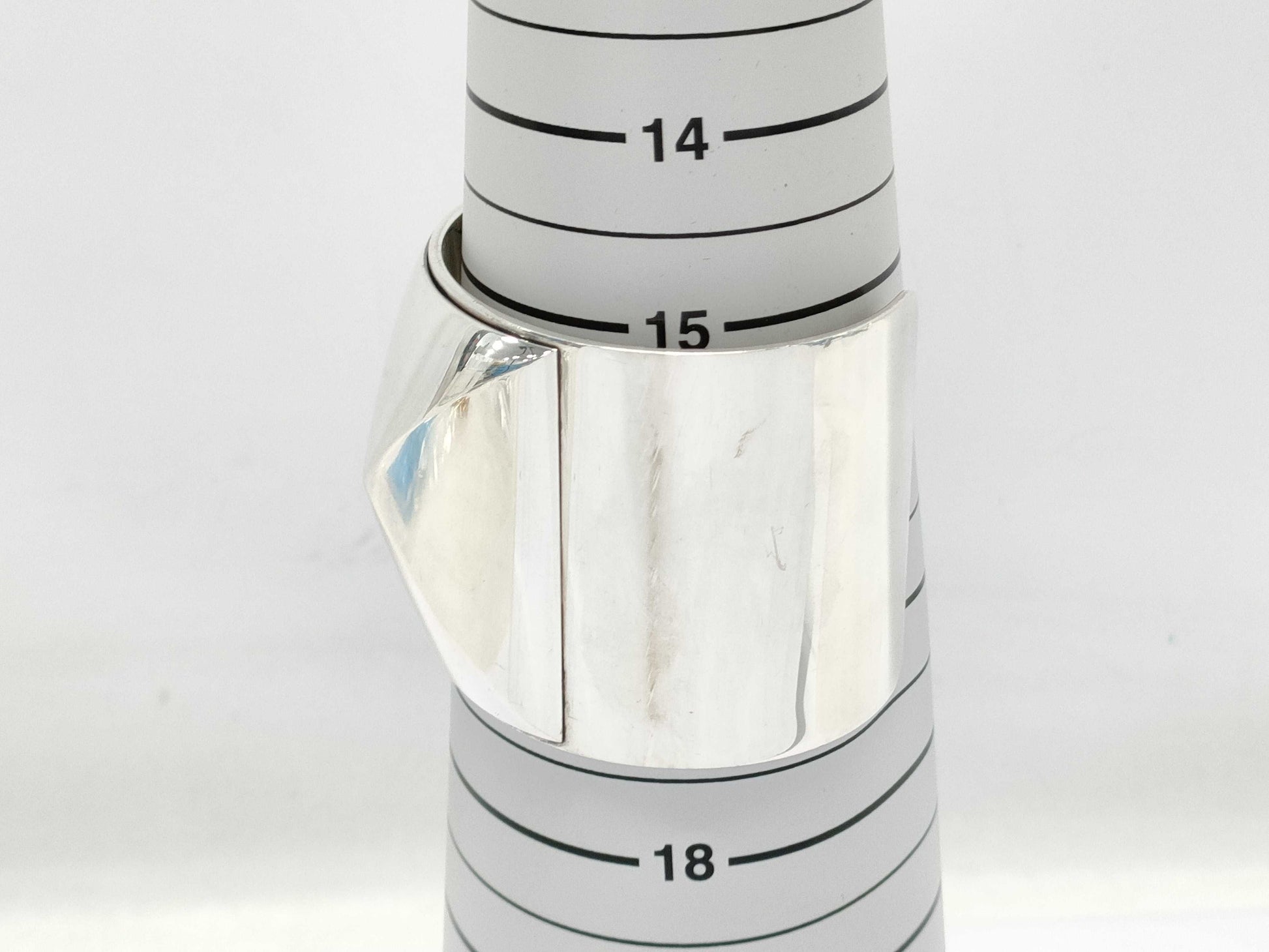 HERMES HERMES Medor Stud Wide Bangle Silver 180g Bracelet/Bangle